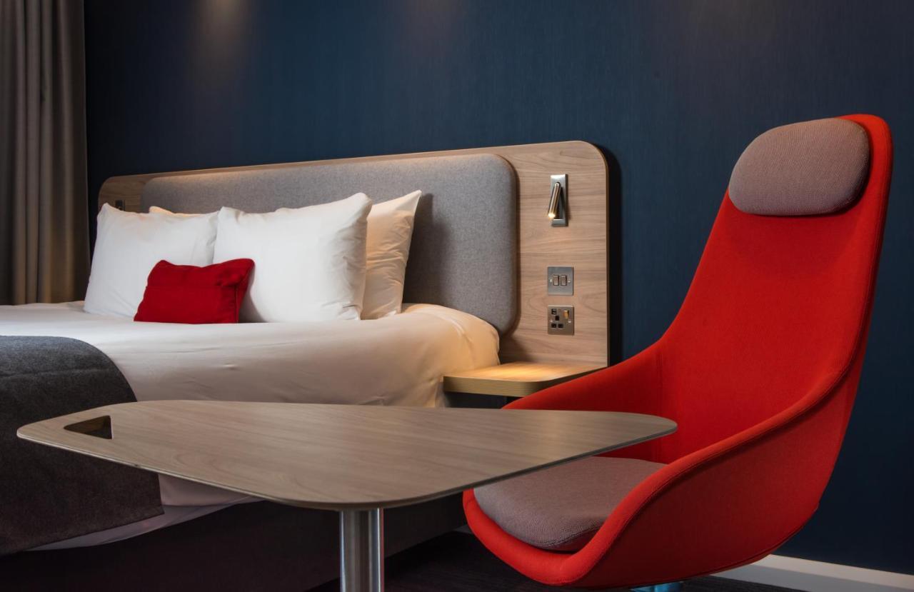 Holiday Inn Express - Bicester By Ihg Eksteriør billede