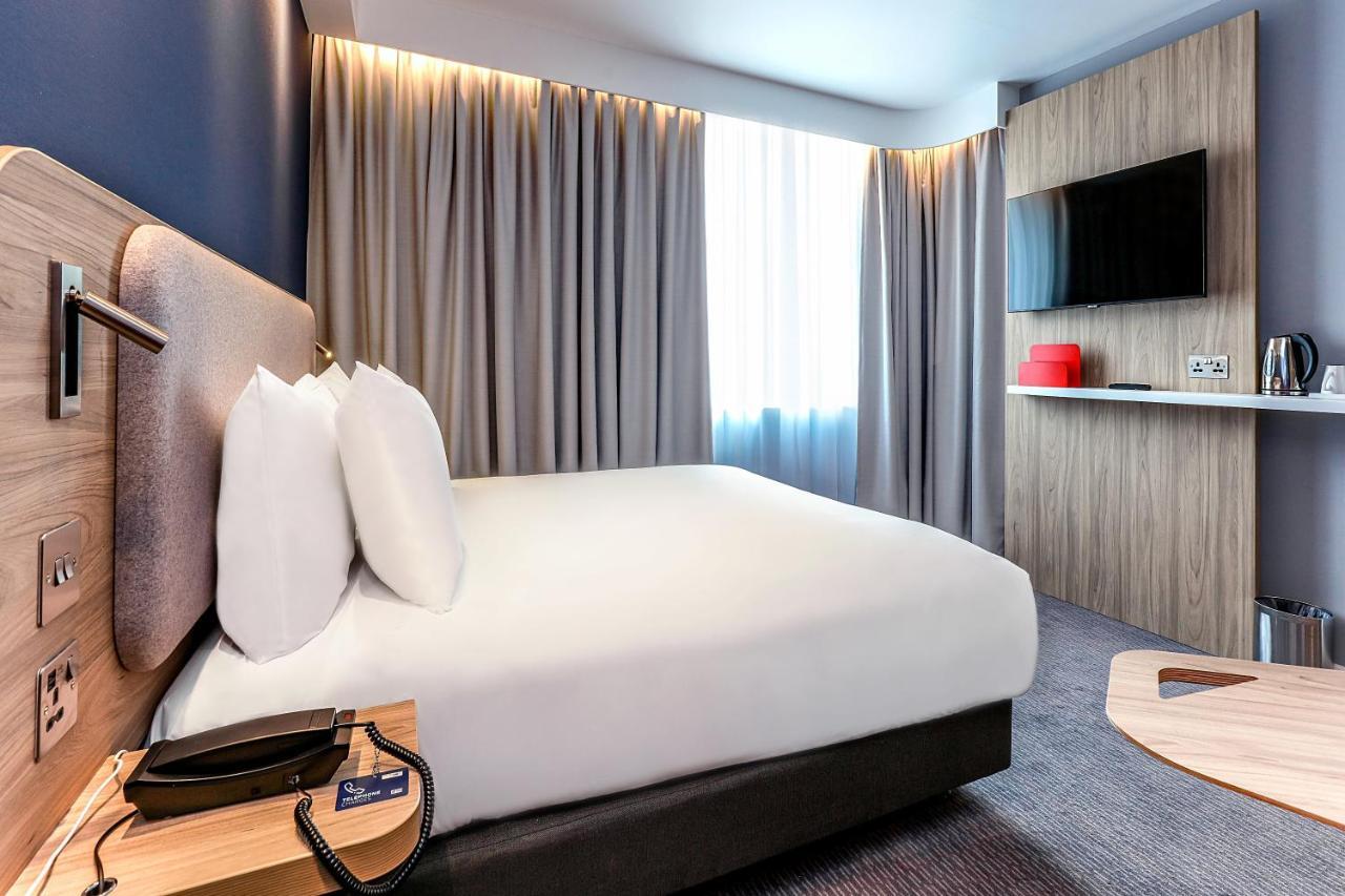 Holiday Inn Express - Bicester By Ihg Eksteriør billede