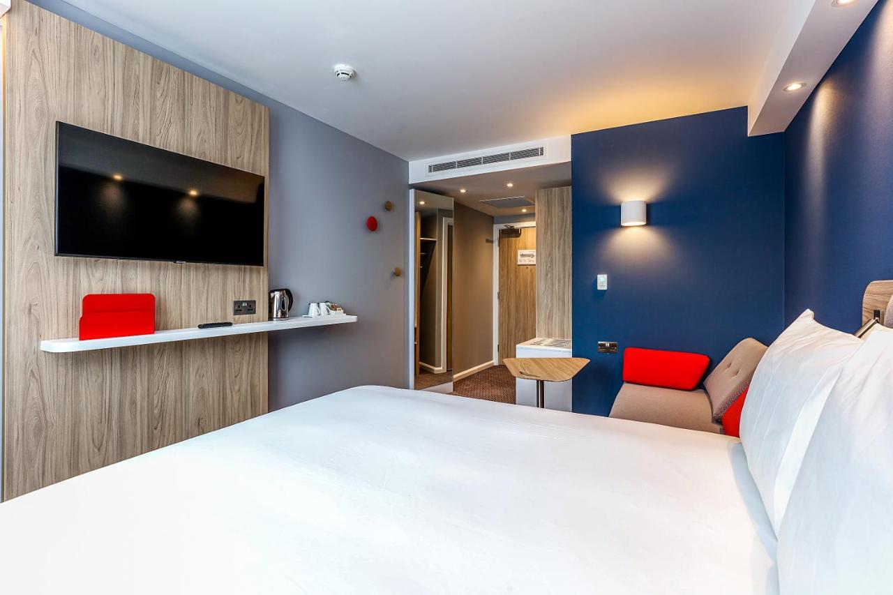 Holiday Inn Express - Bicester By Ihg Eksteriør billede